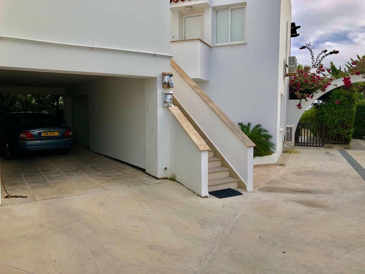 Yiallos Village C107 Larnaca Bagian luar foto